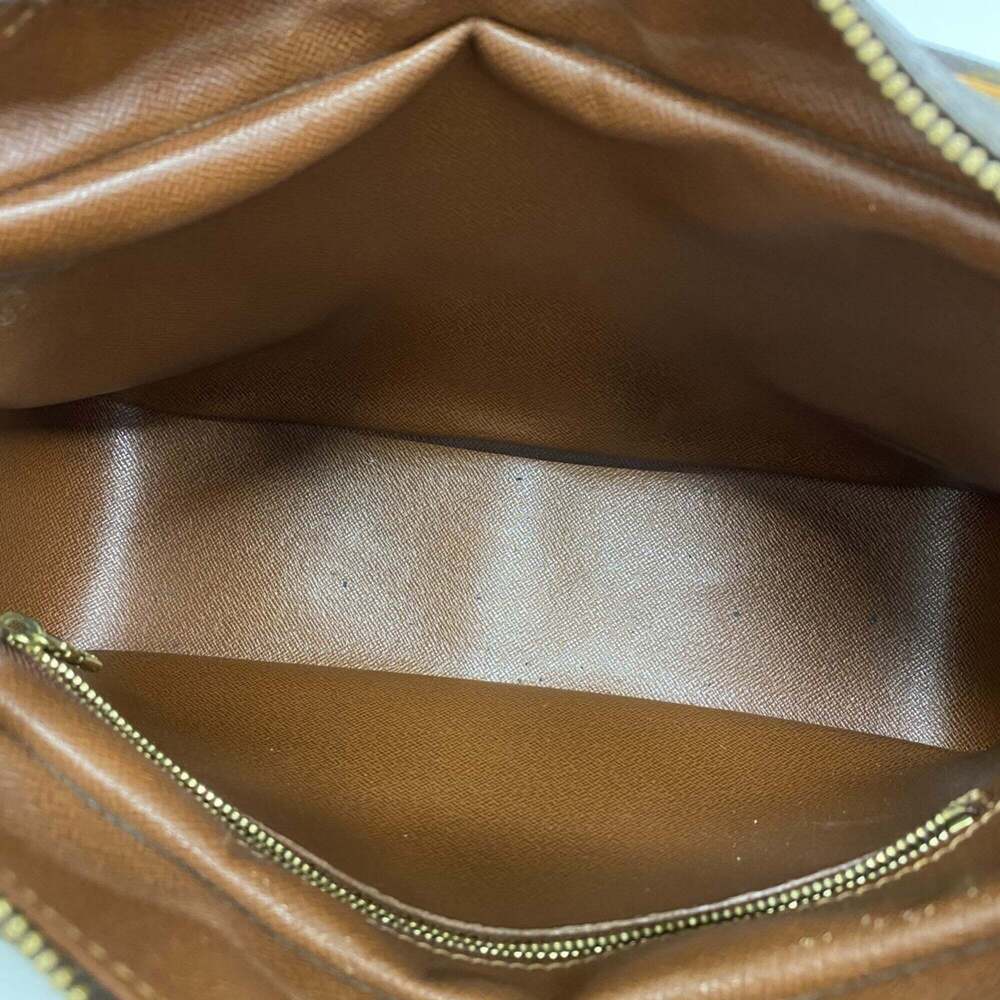 LOUIS VUITTON Brown Monogram Boulogne 30 Shoulder Bag - Picture 4 of 11